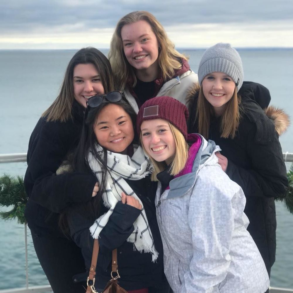 Meet your Posher, Alyssa